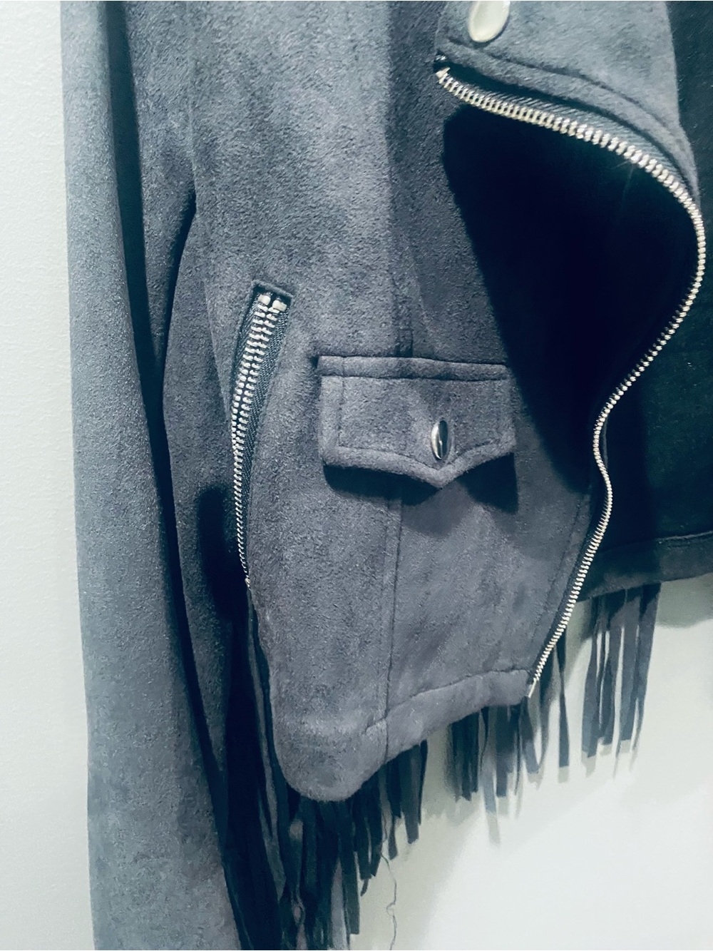 Fringed Faux Suede Moto Jacket - Black Sz M NWOT - Picture 3 of 4